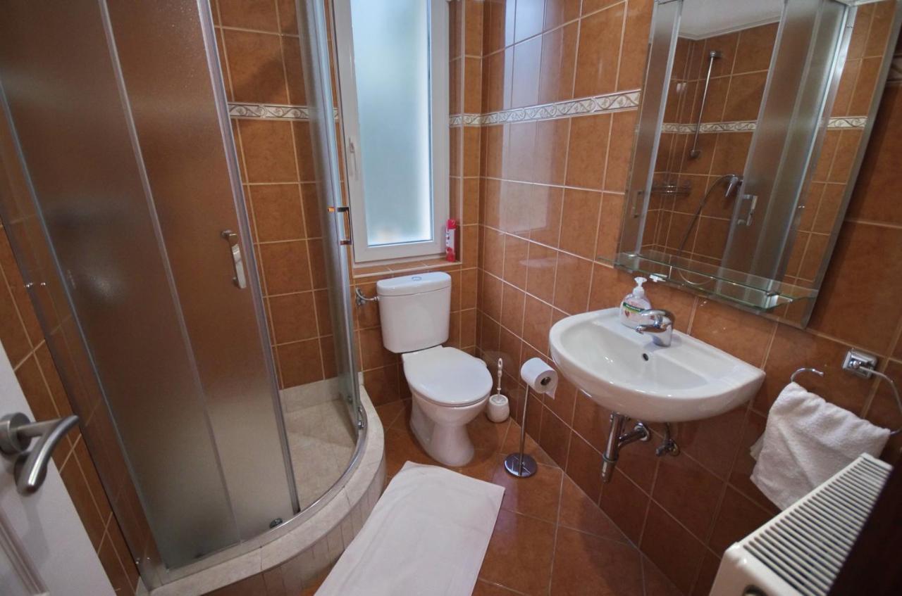 Bodza Apartman Gyula Eksteriør billede