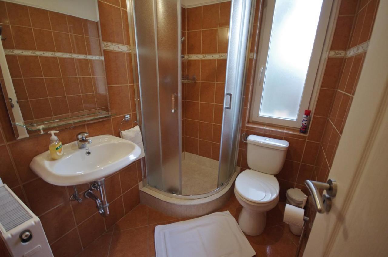 Bodza Apartman Gyula Eksteriør billede